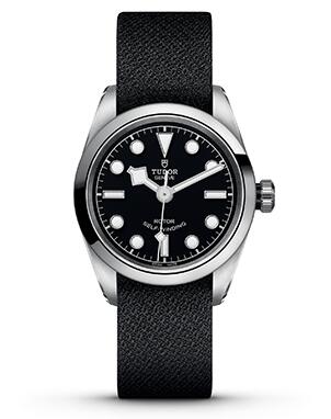 Swiss imitation watches for best sale are delicate with black fabric straps.