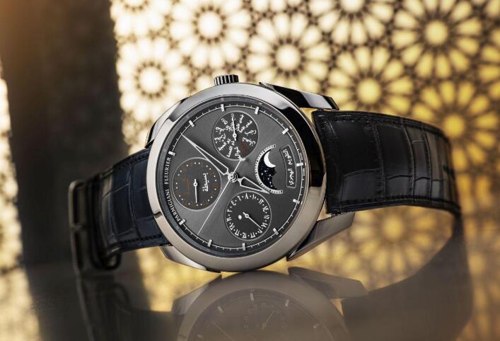 Swiss-made duplication watches forever present complex functions.